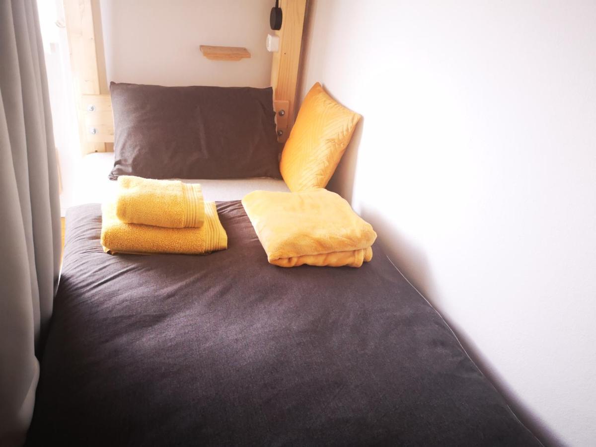 Family Surf Home - Hostel Мафра Екстериор снимка