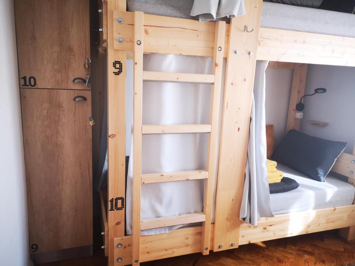 Family Surf Home - Hostel Мафра Екстериор снимка